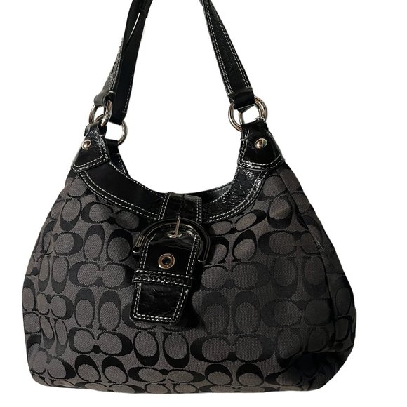 Coach Soho Lynn Signature Logo Bag E1193-F17094 *Authentic* - Picture 1 of 5